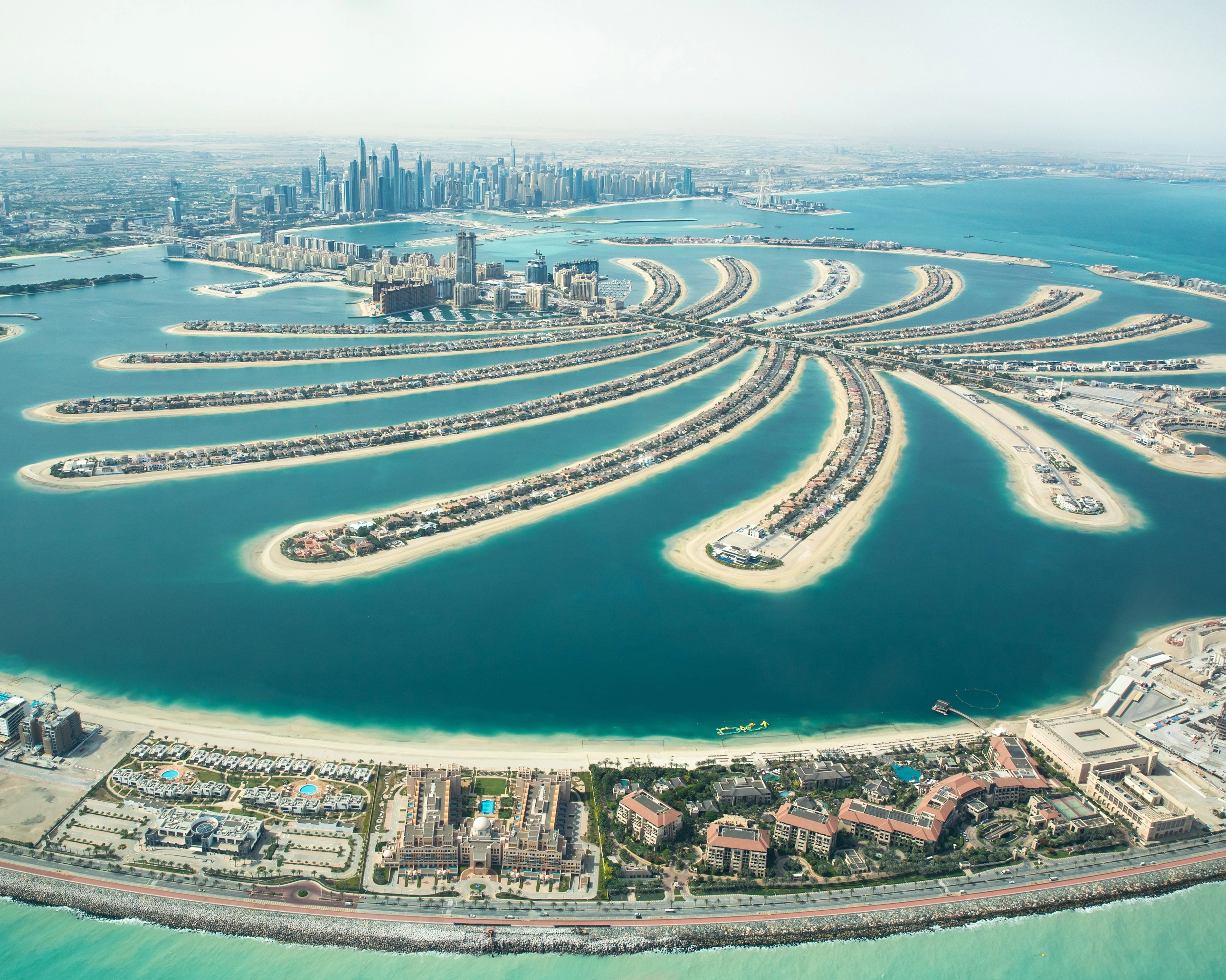 Shotterstock Palm Jumeirah Dubai